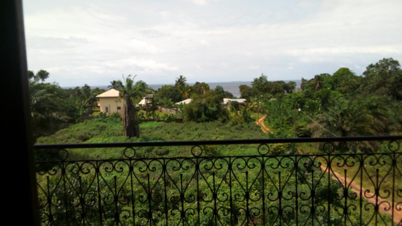Hotel Lobe Kribi Eksteriør billede